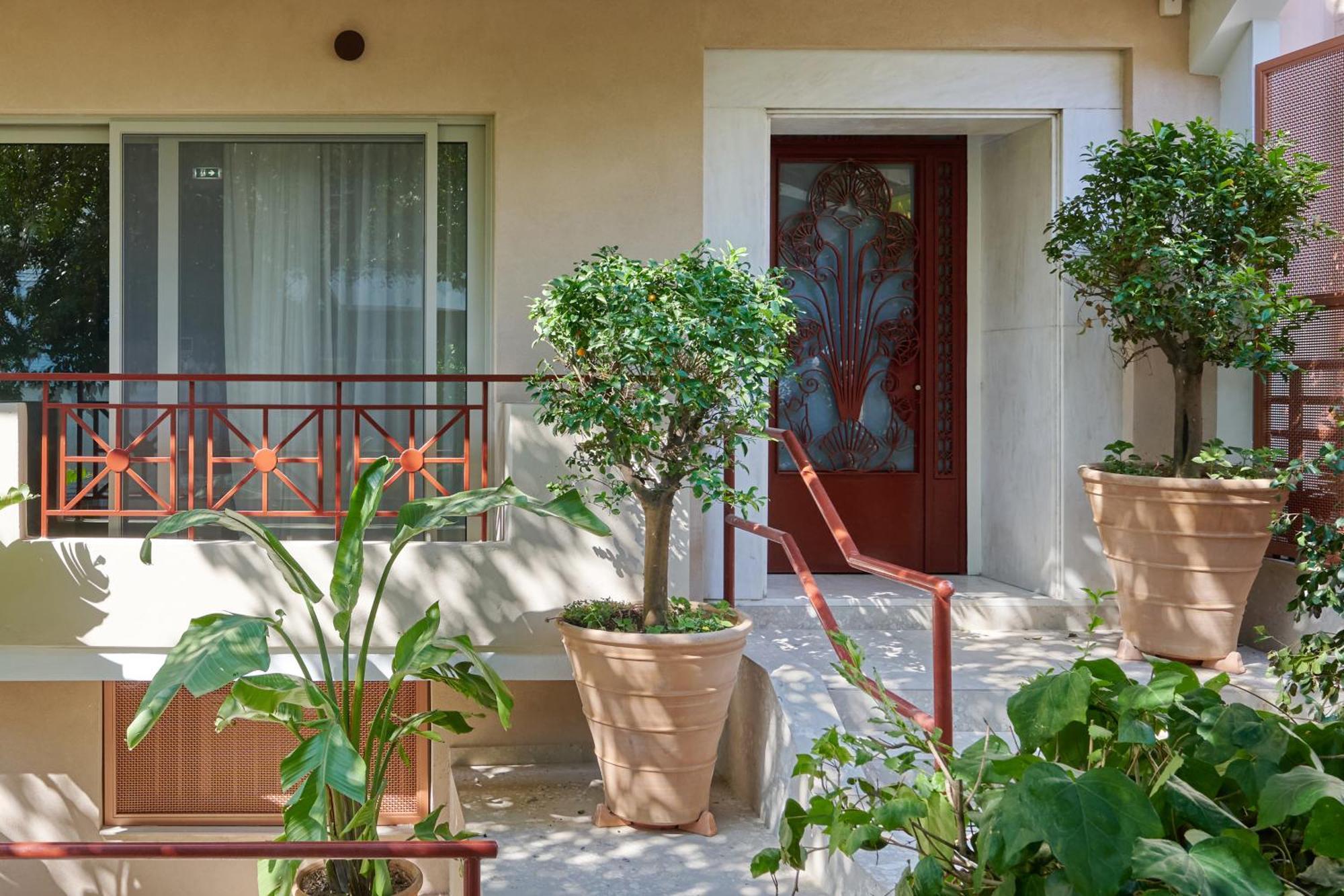 Rastoni Acropolis Uniquely Located Stylish Apartments Афины Экстерьер фото