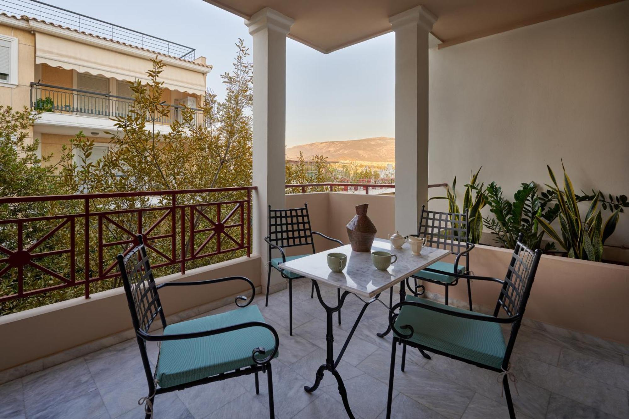 Rastoni Acropolis Uniquely Located Stylish Apartments Афины Экстерьер фото