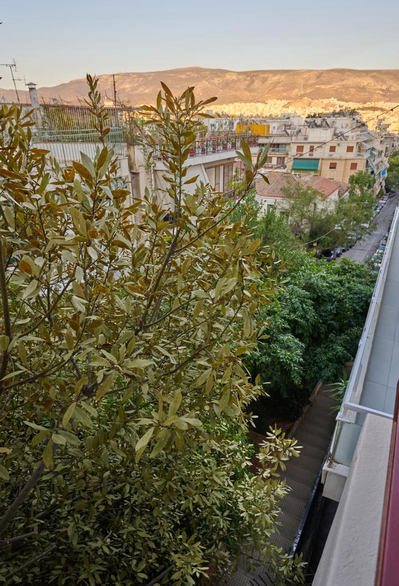 Rastoni Acropolis Uniquely Located Stylish Apartments Афины Экстерьер фото